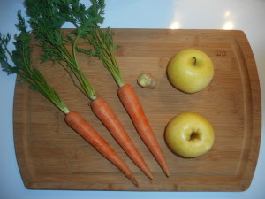 jus-de-légumes-pomme-carotte-jus-pomme-carotte
